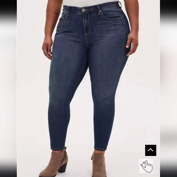 Torrid 16r Sky High Skinny Premium Stretch High-Rise Jean - Picture 1 of 6